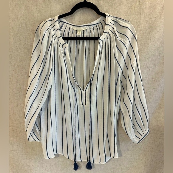 H&M LOGG White Striped V Neck Boho Top Size XS - Picture 1 of 6